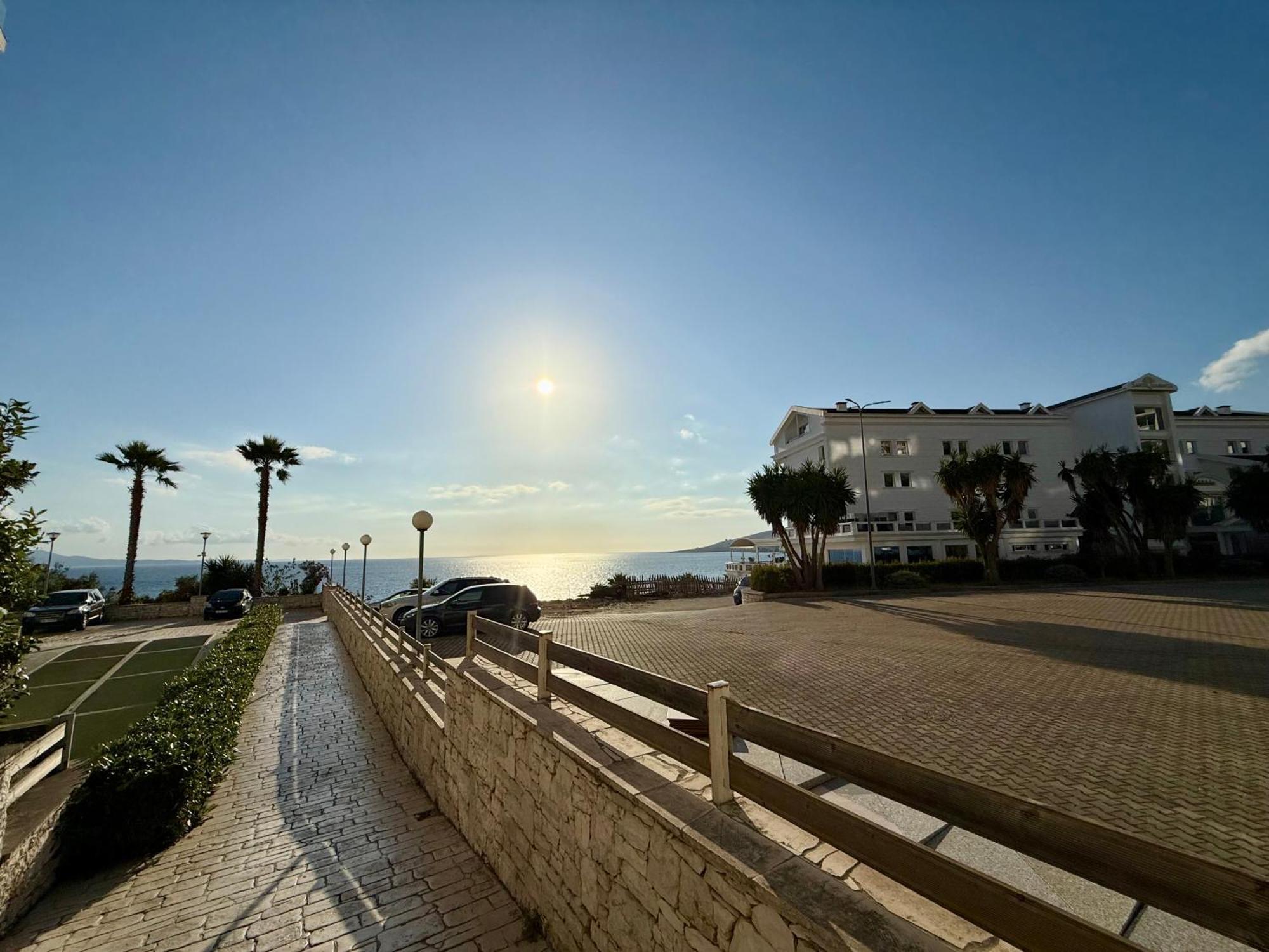 Limani Deluxe Apartments Саранда Экстерьер фото