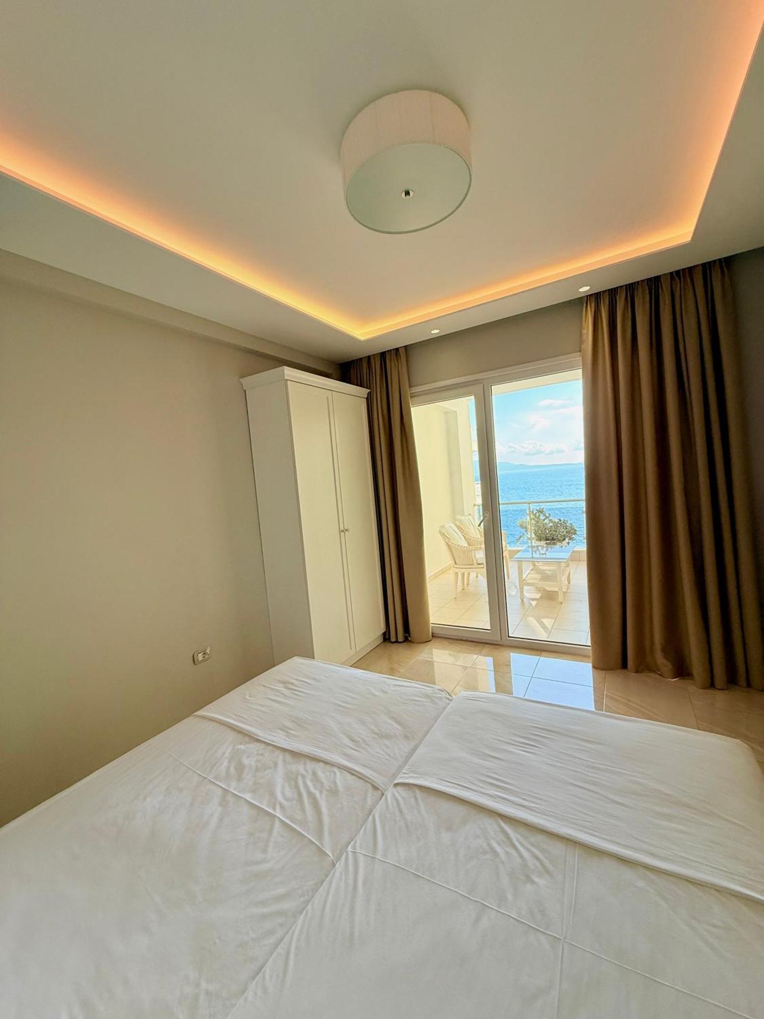 Limani Deluxe Apartments Саранда Экстерьер фото