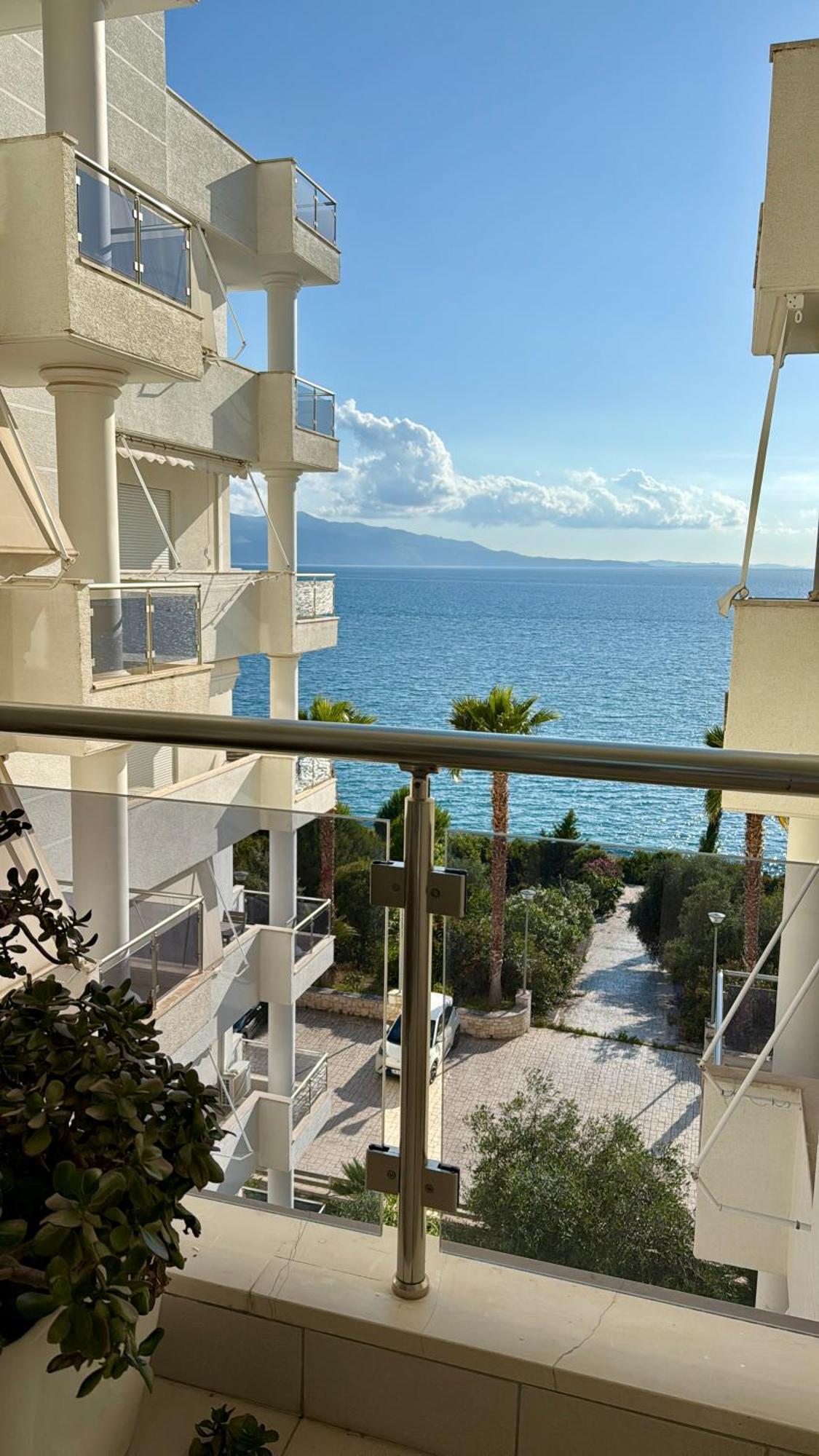 Limani Deluxe Apartments Саранда Экстерьер фото