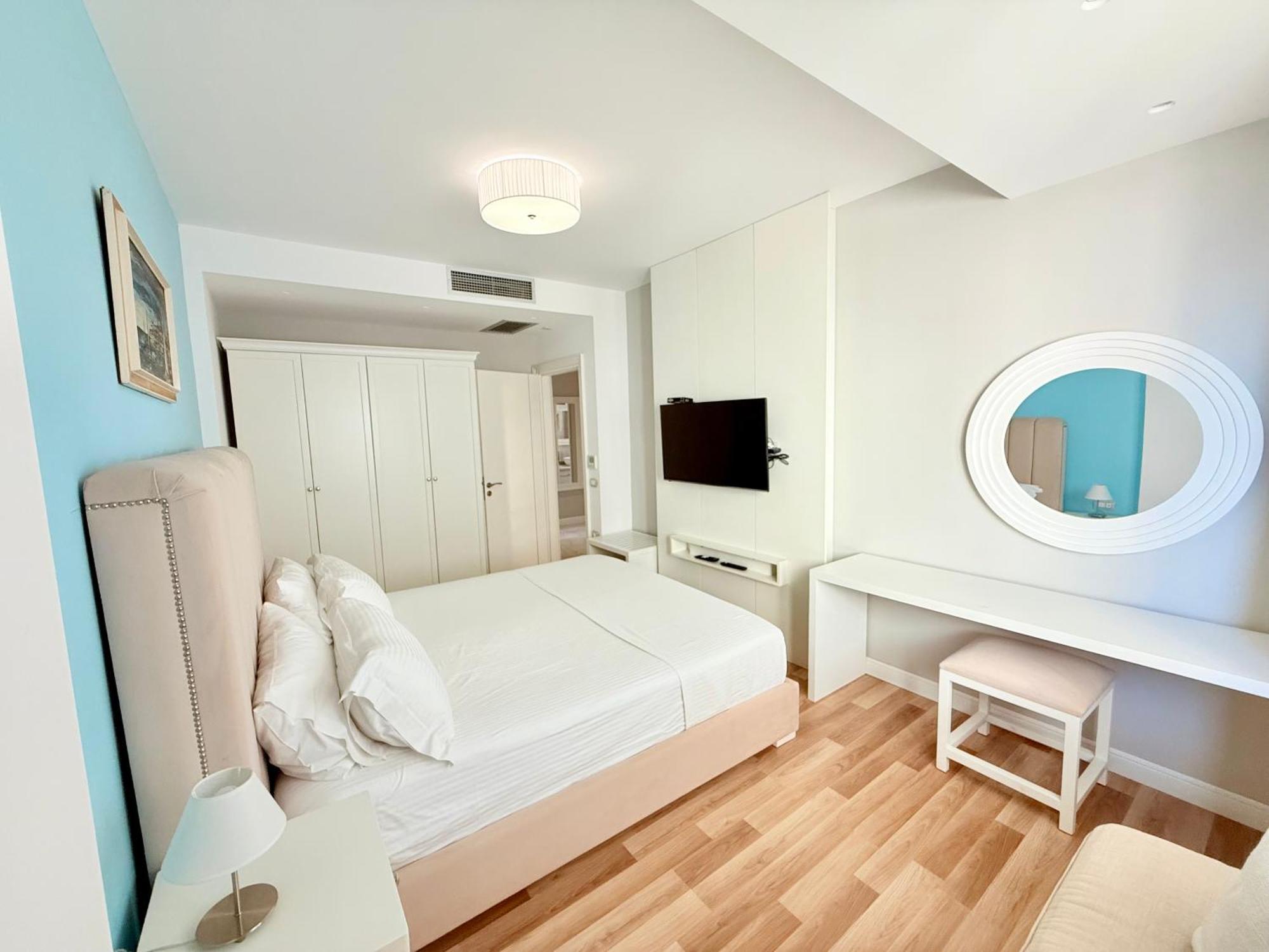 Limani Deluxe Apartments Саранда Экстерьер фото