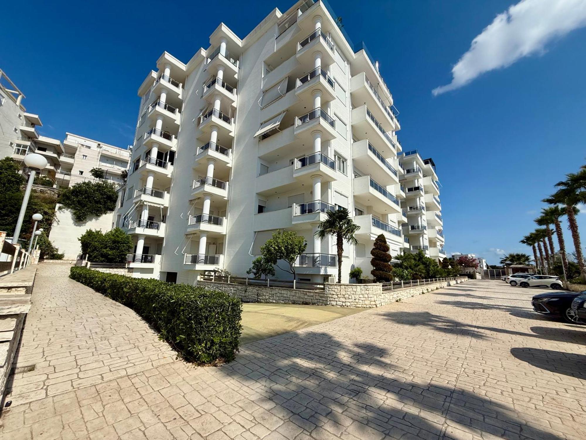 Limani Deluxe Apartments Саранда Экстерьер фото