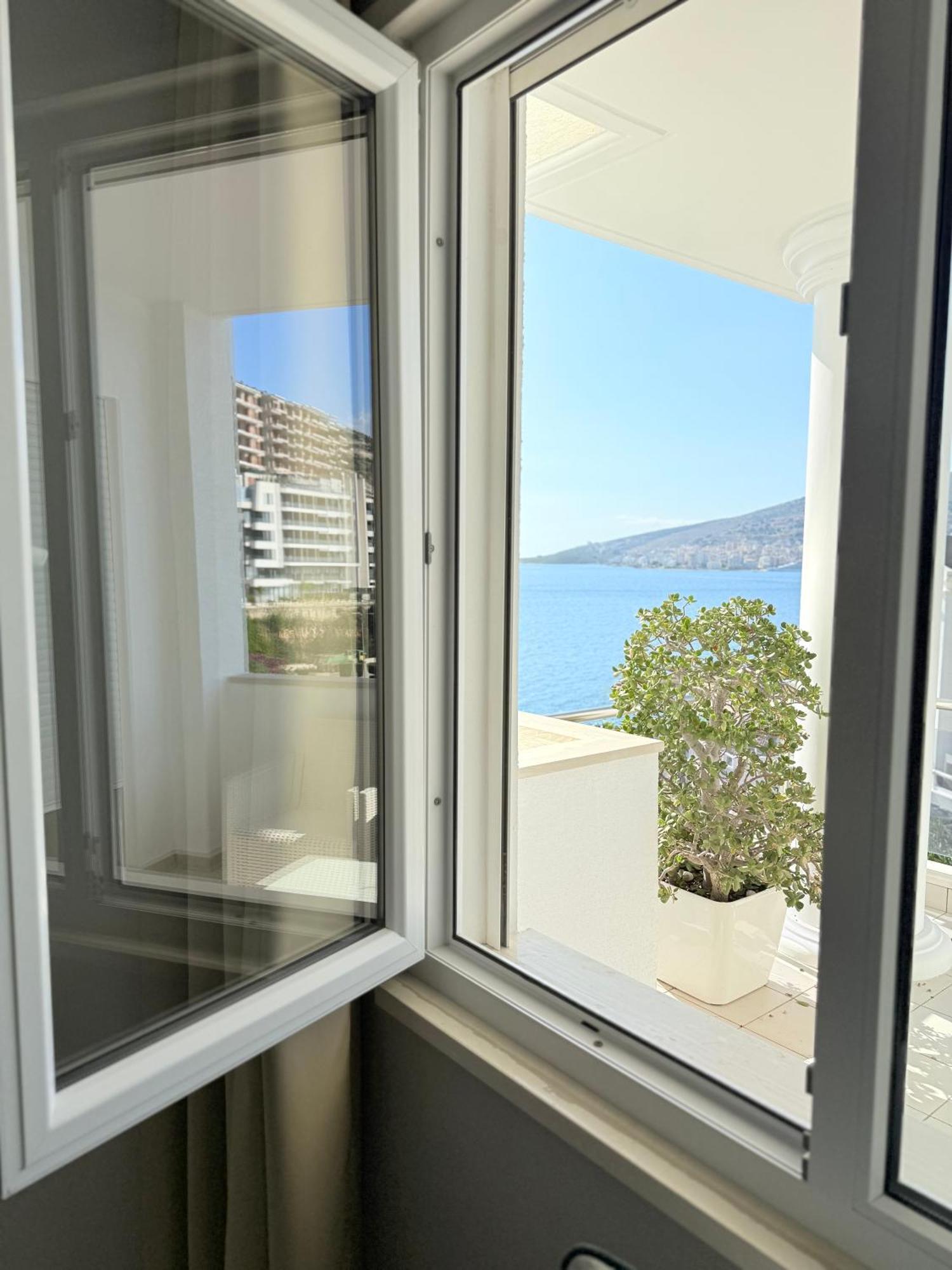 Limani Deluxe Apartments Саранда Экстерьер фото