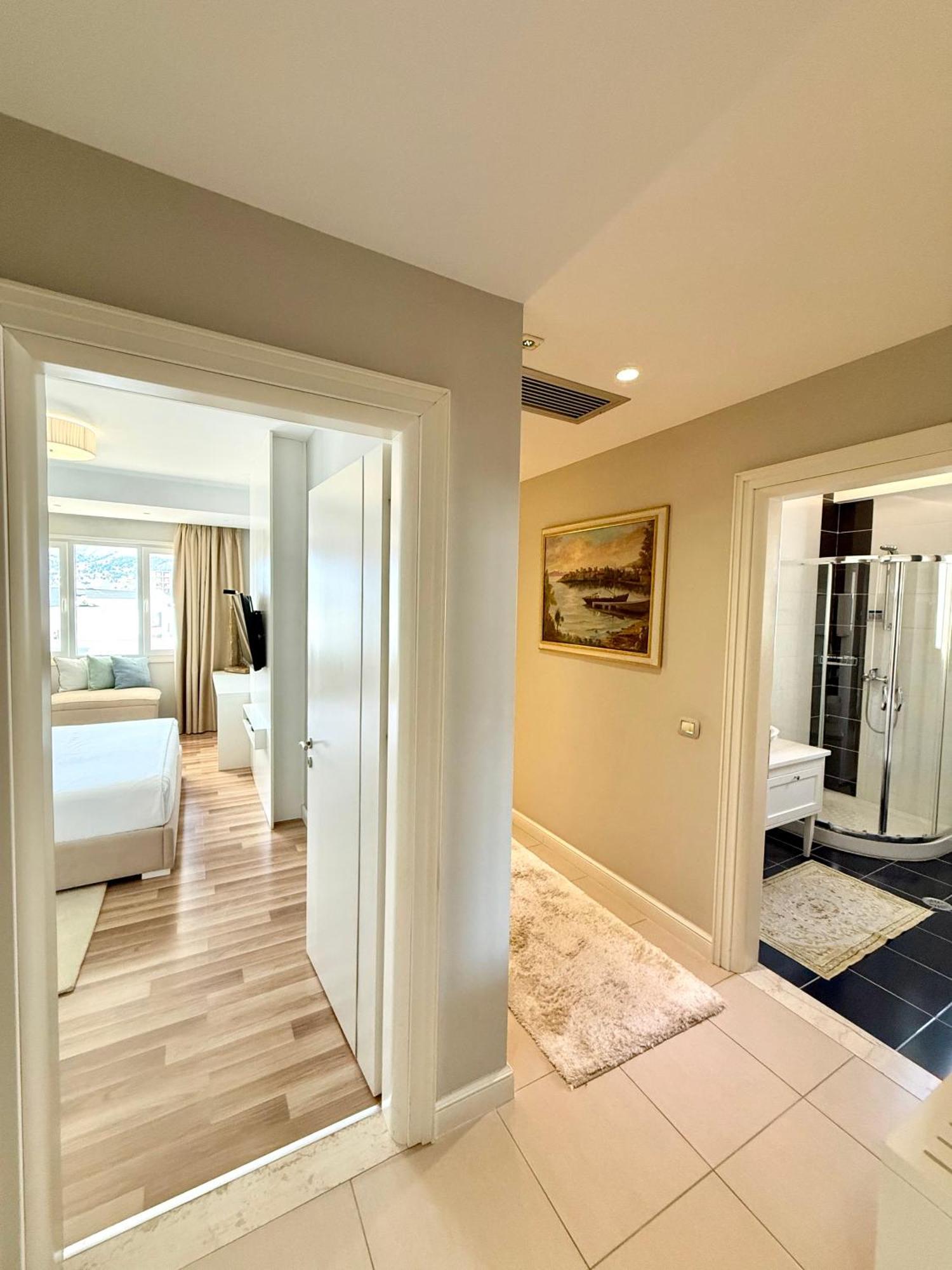Limani Deluxe Apartments Саранда Экстерьер фото